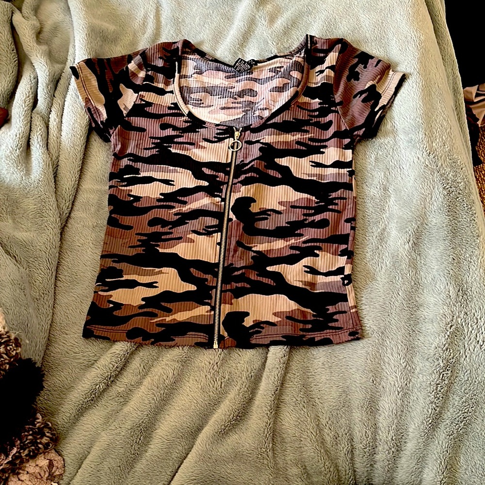 T shirt